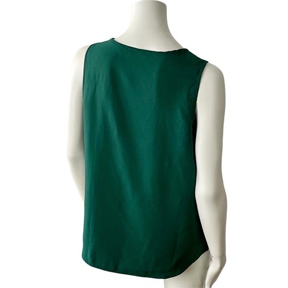 Mandy Evans Emerald Green Sleeveless Pleated Blouse Metal Accent Collar … - Picture 7 of 12